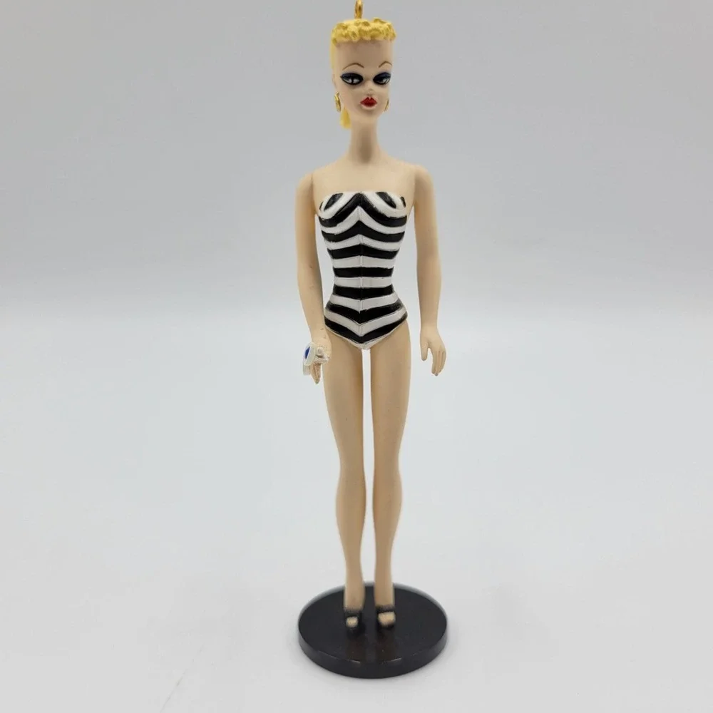 Hallmark Keepsake Ornament Debut 1959 Barbie 1994 Edition Collectors Series